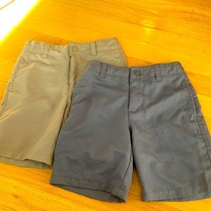 Sz 5 Under Armour performance shorts